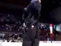 2 midgets beark dancing