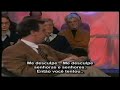 Apresentador rindo ate se mijar
