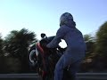 Suzuki GSXR Gixxer 1000 -  stand up wheelie on highway