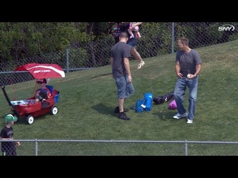 Video: Young's double leads to runaway stroller