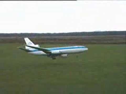 Jets over Pampa 2004