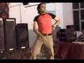 dancin to da tunes...
