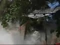 チリの大地震後のハワイでの津波の映像のサムネイル3
