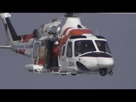 Agusta Westland AW-139 Salvamento Marítimo rescue display - Festa al Cel Barcelona Airshow 2010