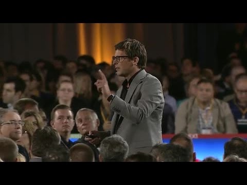 Part 5: Marketing, Community and Apps Case Study featuring Coca-Cola - Salesforce World Tour Chicago Part 5: Marketing, Community and Apps Case Study featuring Coca-Cola - Salesforce World Tour Chicago