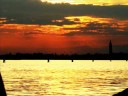 AMANECER Y OCASO VENEZIANO