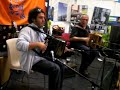 Alain Pennec entama una jamsession na carpa asturiana Alain Pennec entama una jamsession na carpa asturiana