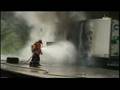 lkw brand mit explosion