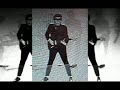 ELVIS COSTELLO - PUMP IT UP