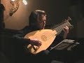 bourree from a sonata in f# minor by sl weiss. performed live by robert barto at his 2006 lute society of america recital. available on cd: lute music of weiss vol 7 on naxos.