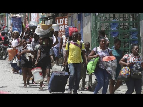 Haiti: Bandengewalt - Tausende Einwohner flchten aus der Hauptstadt Port-au-Prince in behelfsmige Unterknfte