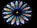 mille splendidi soli : i rosoni delle chiese piacentine.

aperti , generalmente, sulla facciata delle chiese romaniche e gotiche, i rosoni, oltre ad avere una funzione decorativa, servono ad illuminarne l'interno.catturano la luce e la irradiano, come altrettanti 