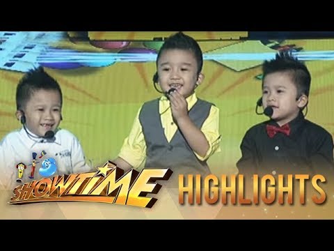 Showtime boys MiniME flashed Showtime stage