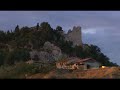 non so voi, mai io più vado avanti più mi stupisco di quanto è bella 'sta regione  http://www.youtube.com/watch?v=IkjAFyq-uIg [qui ad esempio siamo sull'appennino reggiano]