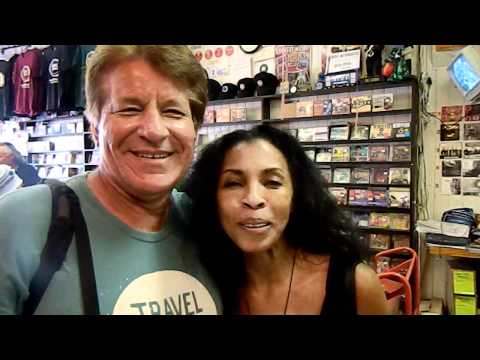 Khandi Alexander