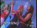 isola song cantano con tutto il gruppo che partecip� alle selezioni del premio mia martini 2000