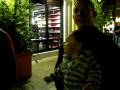 videos de Cracking himself up