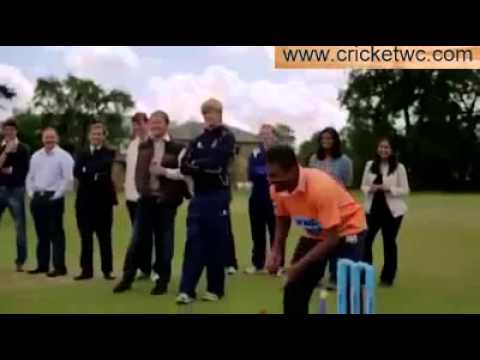 Muttiah Muralitharan vs Graham Swann Coin hitting Challenge MUST SEE!!