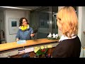 Willkommen bei MeinSchiff.TV Freuen Sie sich auf MeinSchiff.TV, den neuen Videoblog von TUI Cruises. Hier werden Sie ab sofort über die Entstehung unseres Kreuzfahrtschiffes aus erster Hand informiert. Jeden Mittwoch berichtet unsere Meinschiff.TV-Moderatorin Nadine Hollmann vom Stand der Dinge: von der Auswahl der Uniformen über das Showprogramm, dem Umbau auf der Werft bis hin zur glamourösen Taufe in Hamburg am 15. Mai nächsten Jahres und der anschließenden Jungfernfahrt wird sie nichts auslassen. Seien Sie mit dabei und teilen Sie uns gerne Ihre Meinung und Anregungen zum Blog mit. Was interessiert Sie besonders? Unten auf dieser Seite finden Sie das dafür passende Eingabefeld. In unserer ersten Folge befindet sich Nadine Hollmann in der TUI Cruises Zentrale in Hamburg auf der Suche nach Mein Schiff. Lernen Sie die unsere Mittarbeiter hautnah kennen und machen Sie mit beim großen Namenswettbewerb - Information zum Wettbewerb und zu den tollen Gewinnen gibt es auf www.meinschiff.com.
