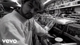 Dj Shadow - Midnight In A Perfect World video