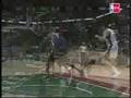 Andrew-Bogut-Over-Je