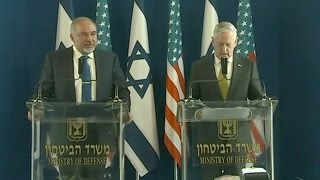 US defense secretary & Israeli defense minister hold news conference