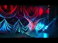 Vidéo Youtube - L'un des moments forts du Show de femmes 2012: une prestation de baladi de Jacynthe, dont les bras drapés lui donnaient des airs de papillon voletant dans la lumière.