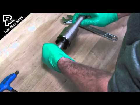 how to remove pf30 bottom bracket