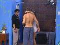 Vous voulez voir les fesses à Thomas