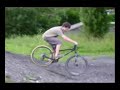 le team - sdb - est compos� de trois jeunes riders prometeurs bourr� de talents : arnaud d'avout, thomas crane et christophe le roux. ils vous pissent a la raie et vous chient dessus car ils n'ont pas peur de vous et de votre doigt. en effet ils sont des dieu du ride incarn�.

dans cette petite vid�o on peut voir christophe le roux (alias stoot'n bike) mang� du gravier a la fourchette. et en plus il en redemande !
le spot se trouve a fondettes en tourraine pr�s de tours. (en fin c'est plutot un tas de gravier qu'un spot)

si vous aussi vous voulez rejoindre ce team de prestige n'�sitez plus ! ( 350 ? de frais d'inscription a l'ordre de christophe le roux a renouveller tous les mois)

maintenant mettez vous en mode 