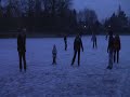 Het zit erop, Isabelle schaatst zelf naar de kant.... Het zit erop, Isabelle schaatst zelf naar de kant....