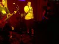 Um Lugar Longe Daqui (Ao Vivo)