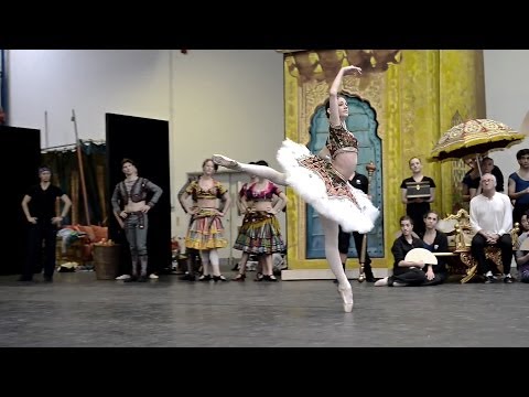 Le Corsaire: In Rehearsal