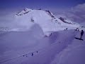 Click here to watch this video Halfpipe fräsen am Hintertuxer Gletscher am 3. Mai 2012