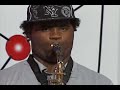 kewdy el gatola haitiana con cachimbo