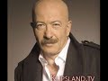 Alexander Rosenbaum Vals Boston - Александр Розенбаум "Вальс Бостон" http://www.youtube.com/watch?v=ItWHTr040rc