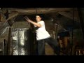 kick-boxing / nunchaku