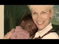 Interm�n Oxfam - SING, single ben�fico de Annie Lennox