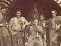 dedicado a todos los mineros asturianos
   a la madre del mineru (anabel santiago)
un guaje decia a so madre; madre,yo voy pa la mina,yo quiero se picaor,aunque me cueste la vida.el guaje a la mina fu� y na mina se muri�,cuando diba pa la mina,�l cantaba esta canci�n: 