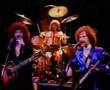 Bekijk videoclip 'Electric Light Orchestra - Turn To Stone'