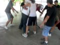 cuando le hisieron bolita a don cheka entre todos con la porra.AVI
