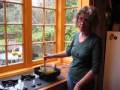 videos de Making a Herbal Balm with Naturally By Trisha