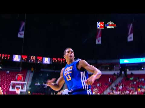 Video: James McAdoo posterizes Noah Vonleh