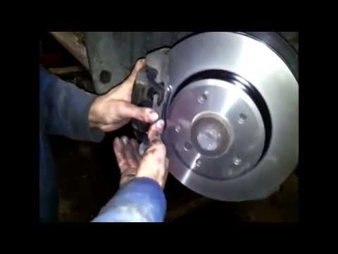 BMW 3 DIY e46 320d 2.0d 150hp replacement front TRW brakes and support (тормоза, bremzes, bremsen)