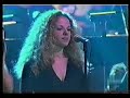 luis enrique nos presenta una propuesta en la que, como siempre se adelanta al movimiento musical mediante una expresi�n diferente y vanguardista en su sonido e interpretaci�n. desde las primeras notas que se escuchan en evolucion, el oyente se siente atrapado por un trabajo realizado con gran esmero, donde no se ha escatimado el talento. cada tema es una sorpresa y cada orquestaci�n una buena muestra de lo que es un �lbum hecho con amor y pleno conocimiento musical. lo mismo puede escuchar una salsa con las sonoridades m�s novedosas, que un tema pop con el concepto m�s actual.dosis perfectas de sabor y swing se fusionan en una amalgama de sonidos que respetan la tradicional m�sica afro antillana y se unen con las nuevas tendencias del llamado 