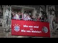 franck ribery ist ein showman - und das nicht nur auf dem fu�ballballfeld. dies bewies der kleine franzose bei der meisterfeier des fc bayern m�nchen auf dem...