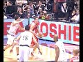 Tim Cup Final EightSeconda miglior azione87 VidiVici Virtus Bologna85 Armani Jeans MilanoDanilo Gallinari parte in palleggio, supera Dusan Vukcevic, Bennett Davison fa quel che può, ma il numero è assicurato. E non c'è che una parola per descriverlo: prodezza. Si alza per segnare da una parte, poi va dall'altra parte del canestro IN VOLO, quindi chiude dall'altro lato in rovesciato.