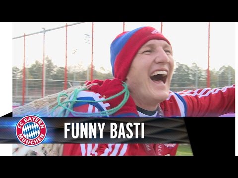 FUNNY - Das kürzeste Schweinsteiger-Interview aller Zeiten FUNNY - Das kürzeste Schweinsteiger-Interview aller Zeiten