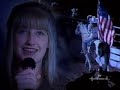 Himno Nacional de los Estados Unidos cantado por Lila McCann