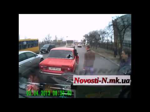 Ruski wściekły kierowca (Russian mad driver)